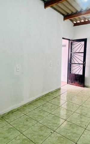 Casa para alugar com 315m², 4 quartos e sem vaga Casa para alugar com 315m², 4 quartos e sem vagaQuarto 4