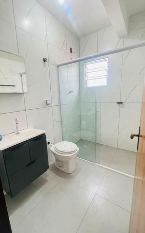 Casa para alugar com 315m², 4 quartos e sem vaga Casa para alugar com 315m², 4 quartos e sem vagaBanheiro interno