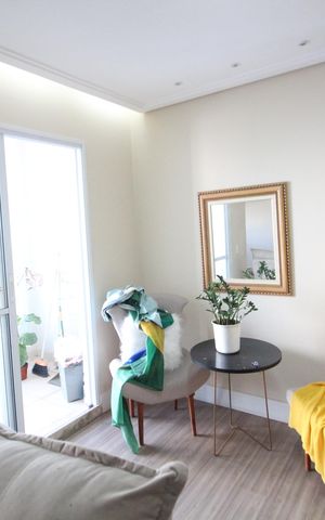 Apartamento à venda com 72m², 2 quartos e 2 vagasSala