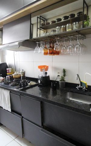 Apartamento à venda com 72m², 2 quartos e 2 vagasCozinha e Área de Serviço
