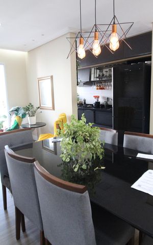 Apartamento à venda com 72m², 2 quartos e 2 vagasSala