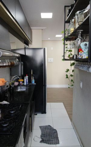 Apartamento à venda com 72m², 2 quartos e 2 vagasCozinha e Área de Serviço