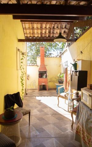 Casa à venda com 95m², 2 quartos e 1 vaga Casa à venda com 95m², 2 quartos e 1 vagaÁrea de Serviço