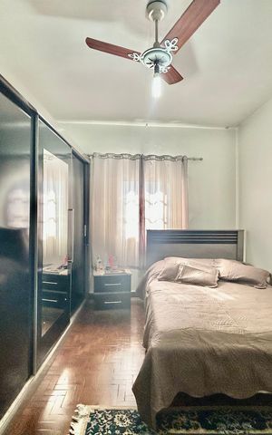 Casa à venda com 200m², 2 quartos e 2 vagas Casa à venda com 200m², 2 quartos e 2 vagasQuarto 1