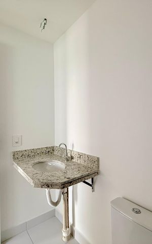 Studio à venda com 28m², 1 quarto e sem vaga Studio à venda com 28m², 1 quarto e sem vagaBanheiro