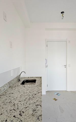 Studio à venda com 28m², 1 quarto e sem vaga Studio à venda com 28m², 1 quarto e sem vagaCozinha