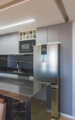 Apartamento à venda com 52m², 2 quartos e 1 vaga Apartamento à venda com 52m², 2 quartos e 1 vagaCozinha