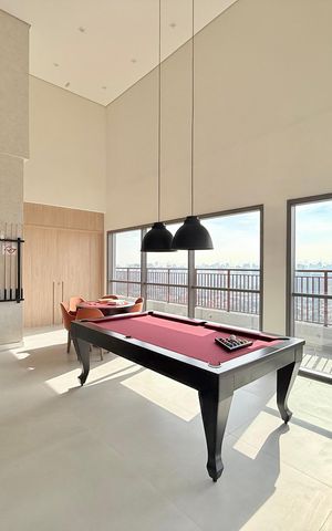 Studio à venda com 28m², 1 quarto e sem vaga Studio à venda com 28m², 1 quarto e sem vagaSalão de Jogos