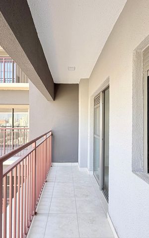 Studio à venda com 28m², 1 quarto e sem vaga Studio à venda com 28m², 1 quarto e sem vagaSacada