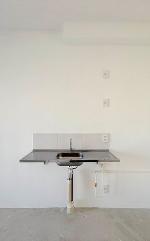 Apartamento à venda com 33m², 1 quarto e sem vaga Apartamento à venda com 33m², 1 quarto e sem vagaSala/Cozinha