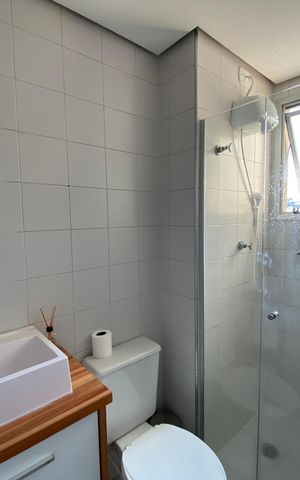 Apartamento à venda com 52m², 2 quartos e 1 vaga Apartamento à venda com 52m², 2 quartos e 1 vagaBanheiro