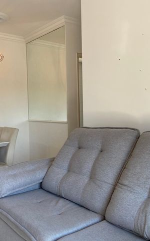 Apartamento à venda com 52m², 2 quartos e 1 vaga Apartamento à venda com 52m², 2 quartos e 1 vagaSala