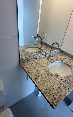 Apartamento para alugar com 58m², 2 quartos e 1 vaga Apartamento para alugar com 58m², 2 quartos e 1 vagaBanheiro da Suíte