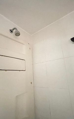 Apartamento à venda com 78m², 3 quartos e 1 vaga Apartamento à venda com 78m², 3 quartos e 1 vagaBanheiro social