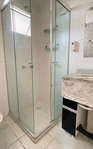 Apartamento à venda com 78m², 3 quartos e 1 vaga Apartamento à venda com 78m², 3 quartos e 1 vagaBanheiro da suíte
