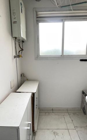 Apartamento à venda com 78m², 3 quartos e 1 vaga Apartamento à venda com 78m², 3 quartos e 1 vagaÁrea de serviço