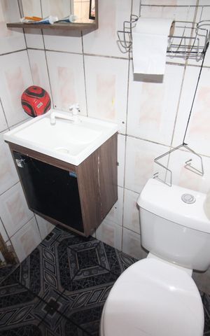 Apartamento à venda com 48m², 2 quartos e sem vagaBanheiro