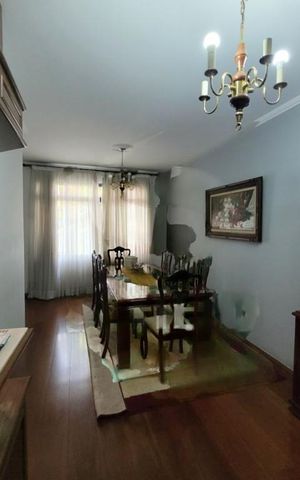 Casa à venda com 455m², 5 quartos e 11 vagas