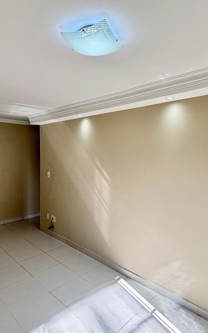 Apartamento para alugar com 59m², 2 quartos e 1 vaga Apartamento para alugar com 59m², 2 quartos e 1 vagaSala