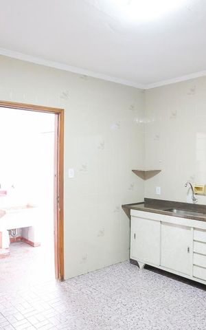 Casa para alugar com 150m², 2 quartos e 2 vagasCozinha