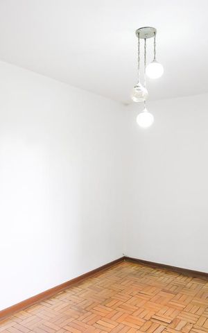 Casa para alugar com 150m², 2 quartos e 2 vagasQuarto 1