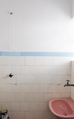 Casa para alugar com 150m², 2 quartos e 2 vagasBanheiro área de serviço