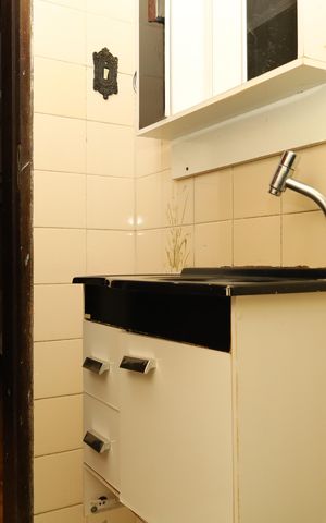 Casa à venda com 320m², 3 quartos e 3 vagasBanheiro 2