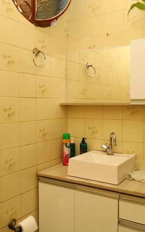 Casa à venda com 320m², 3 quartos e 3 vagasBanheiro 3