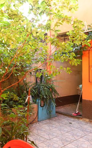Casa à venda com 320m², 3 quartos e 3 vagasQuintal