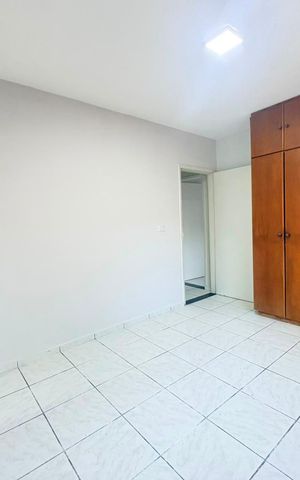 Casa para alugar com 267m², 4 quartos e 6 vagas