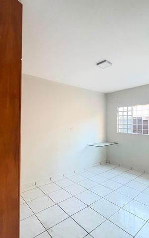 Casa para alugar com 267m², 6 quartos e 5 vagas