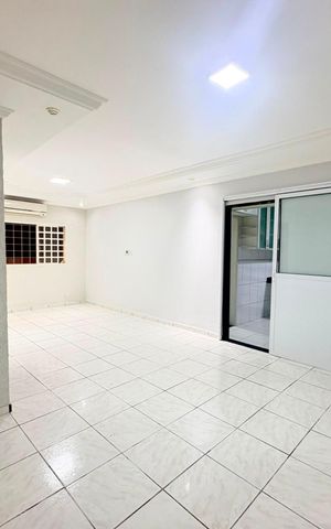 Casa para alugar com 267m², 6 quartos e 5 vagas