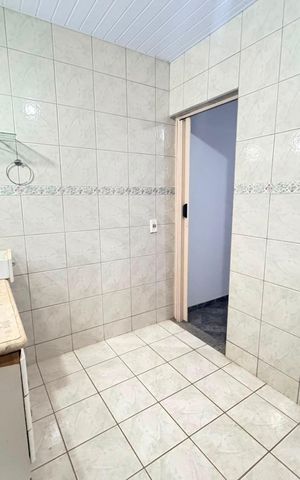 Casa para alugar com 267m², 6 quartos e 5 vagas