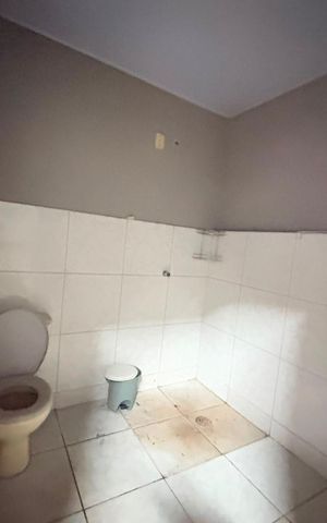Casa para alugar com 267m², 6 quartos e 5 vagas
