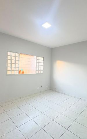 Casa para alugar com 267m², 6 quartos e 5 vagas