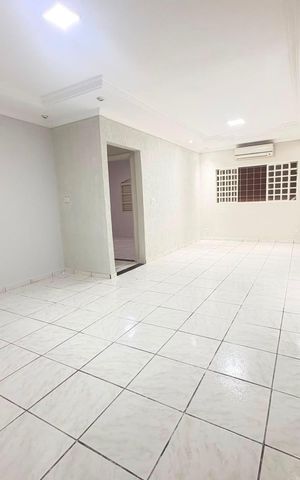 Casa para alugar com 267m², 6 quartos e 5 vagas