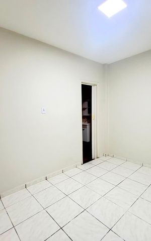 Casa para alugar com 267m², 6 quartos e 5 vagas