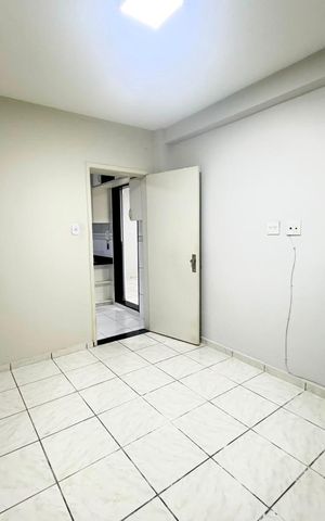 Casa para alugar com 267m², 6 quartos e 5 vagas