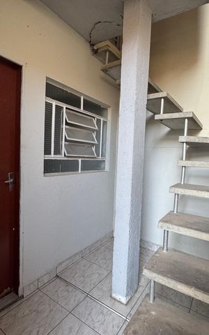 Casa à venda com 125m², 3 quartos e 2 vagas Casa à venda com 125m², 3 quartos e 2 vagasQuintal