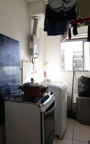 Apartamento à venda com 47m², 2 quartos e 1 vagaCozinha e Área de Serviço