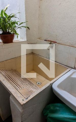Casa para alugar com 40m², 1 quarto e sem vaga Casa para alugar com 40m², 1 quarto e sem vagaÁrea de serviço