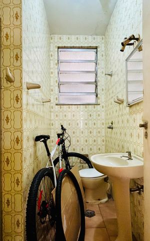 Casa de condomínio à venda com 85m², 3 quartos e 1 vaga Casa de condomínio à venda com 85m², 3 quartos e 1 vagaBanheiro 2