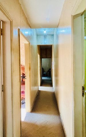 Casa de condomínio à venda com 85m², 3 quartos e 1 vaga Casa de condomínio à venda com 85m², 3 quartos e 1 vagaCorredor