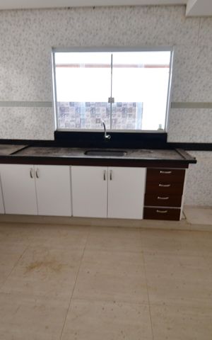 Casa à venda com 200m², 4 quartos e 2 vagasCozinha