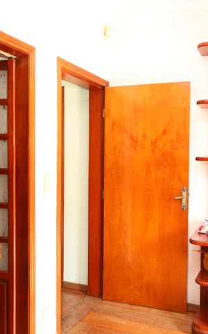 Casa para alugar com 420m², 4 quartos e 5 vagasQuarto 3 - Suíte