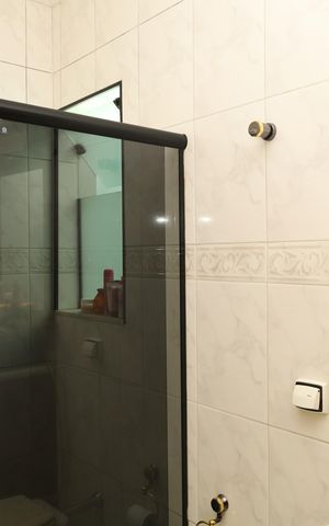 Casa para alugar com 420m², 4 quartos e 5 vagasBanheiro 2 - Suíte 2
