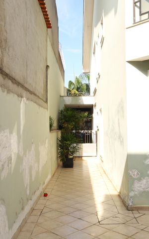 Casa para alugar com 420m², 4 quartos e 5 vagasQuintal