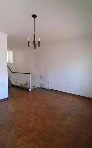 Casa para alugar com 131m², 3 quartos e 3 vagas