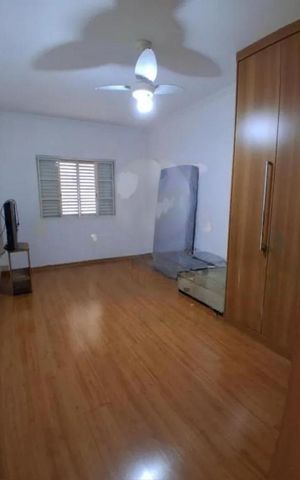 Casa para alugar com 131m², 3 quartos e 3 vagas