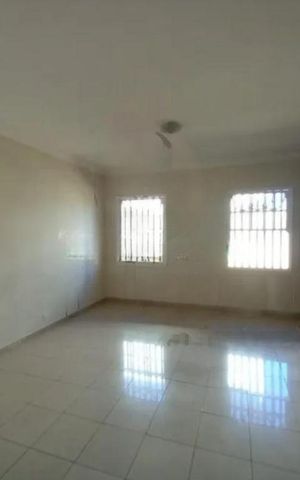 Casa para alugar com 334m², 4 quartos e 5 vagas